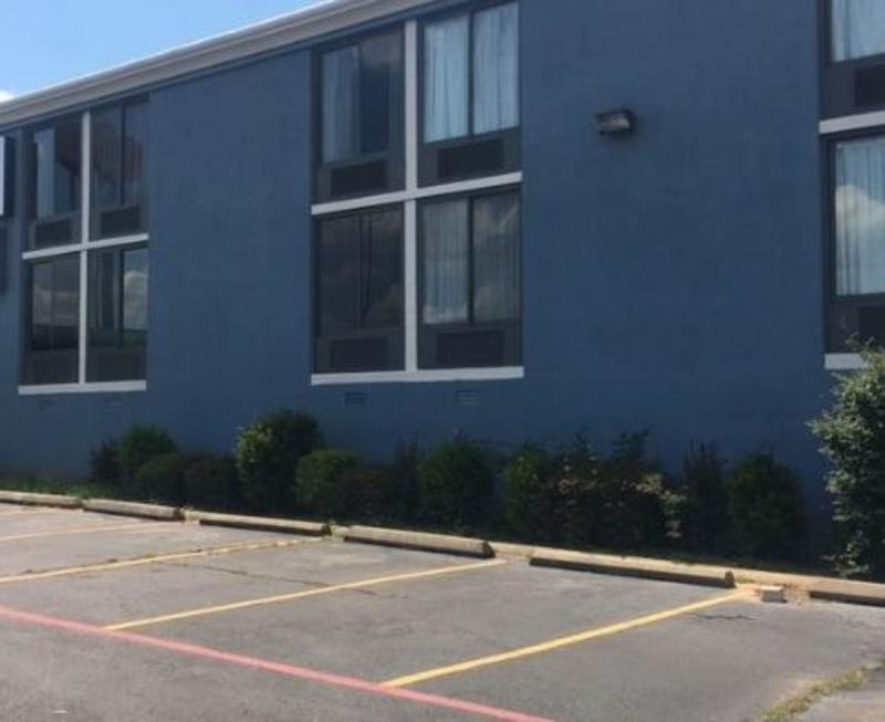 Travelodge By Texarkana Ar — Texarkana