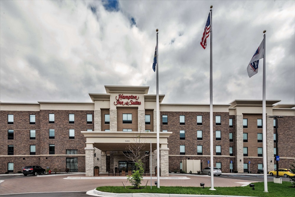 Hampton Inn & Suites Allen Park - photo 33