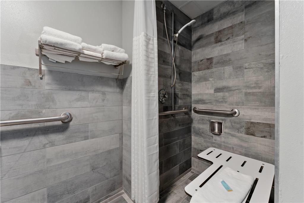 AmericInn by Wyndham Wisconsin Dells - photo 16