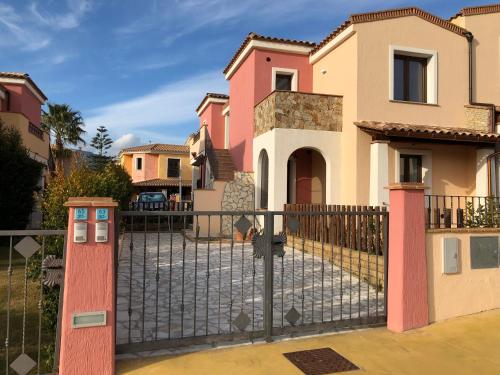 Casa al mare di Carlo&Bruna — 4-Star Luxury Hotel in Villasimius, Italy