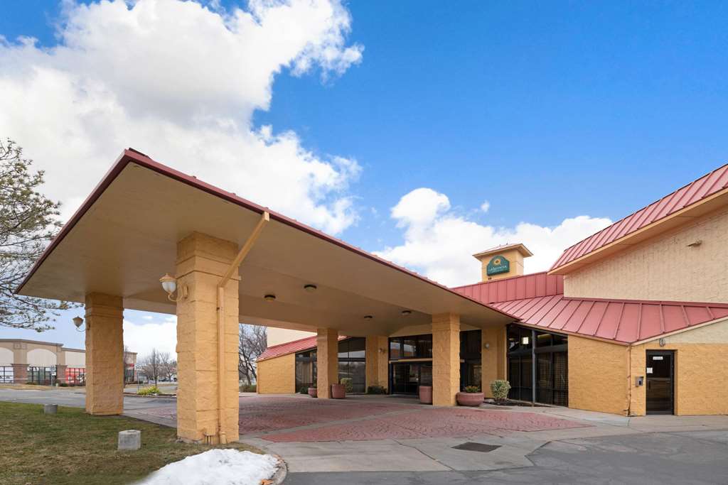 La Quinta Inn & Suites by Wyndham Salt Lake City Layton - photo 4