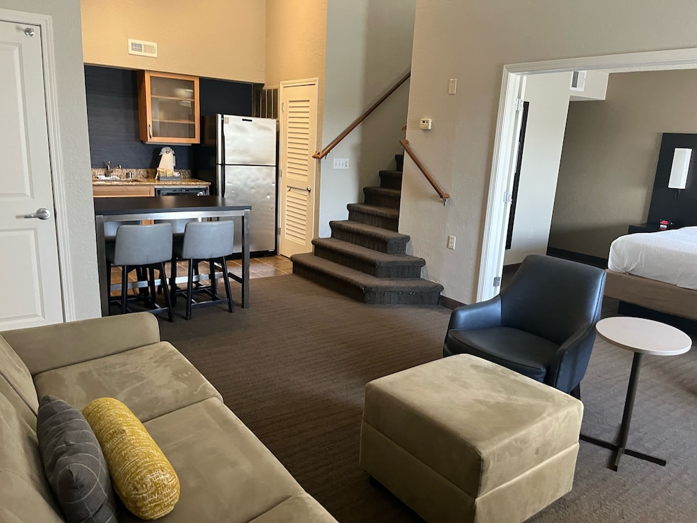 Residence Inn by Marriott Boston North Shore Danvers - photo 5