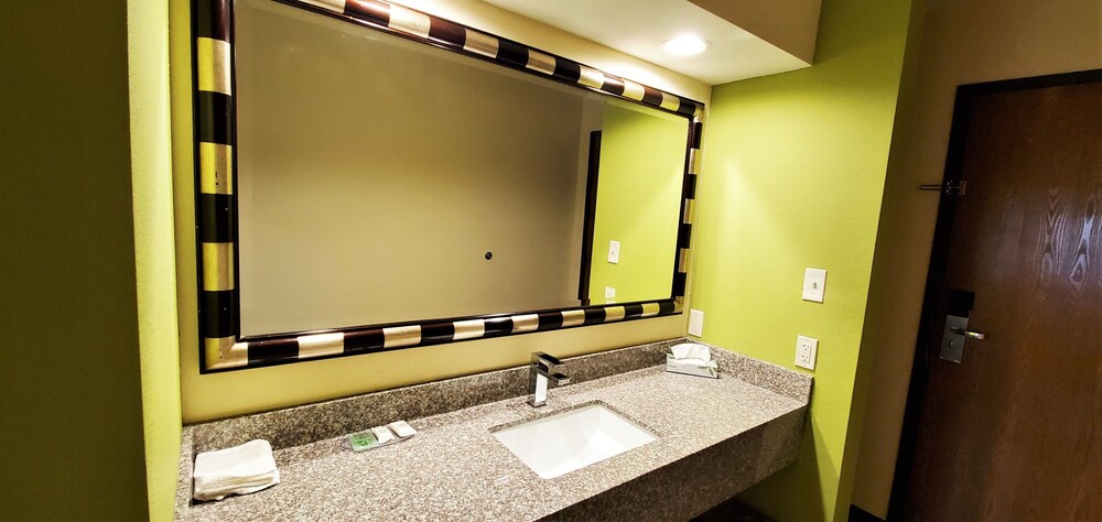 Travel Inn & Suites Sikeston Miner - photo 37