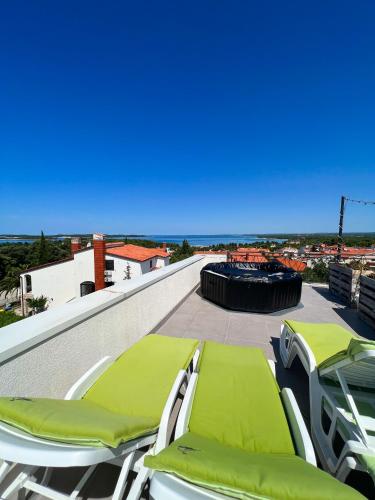 Apartments Korana — 4-Star Luxury Hotel in Pula, Croatia