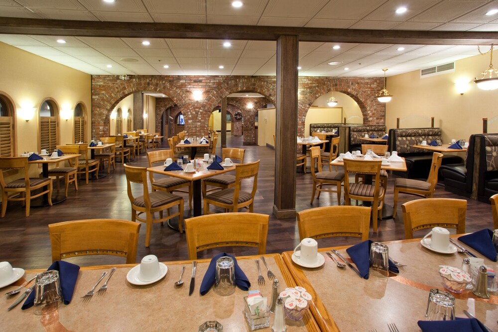 Holiday Inn Great Falls Convention Center by IHG - photo 33