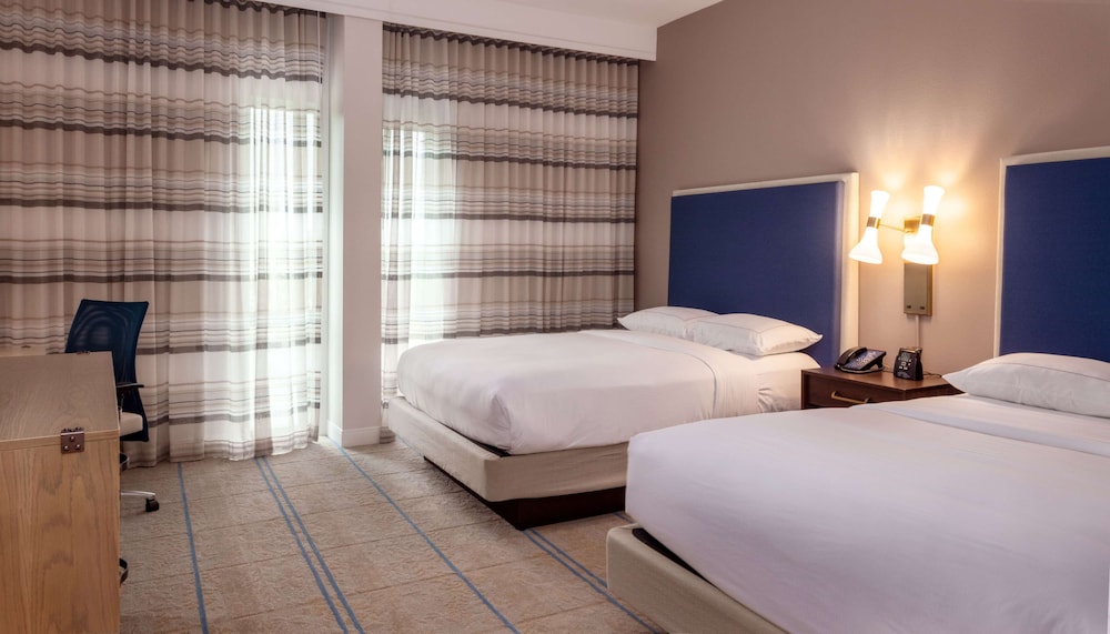 Hilton Austin Airport - photo 12