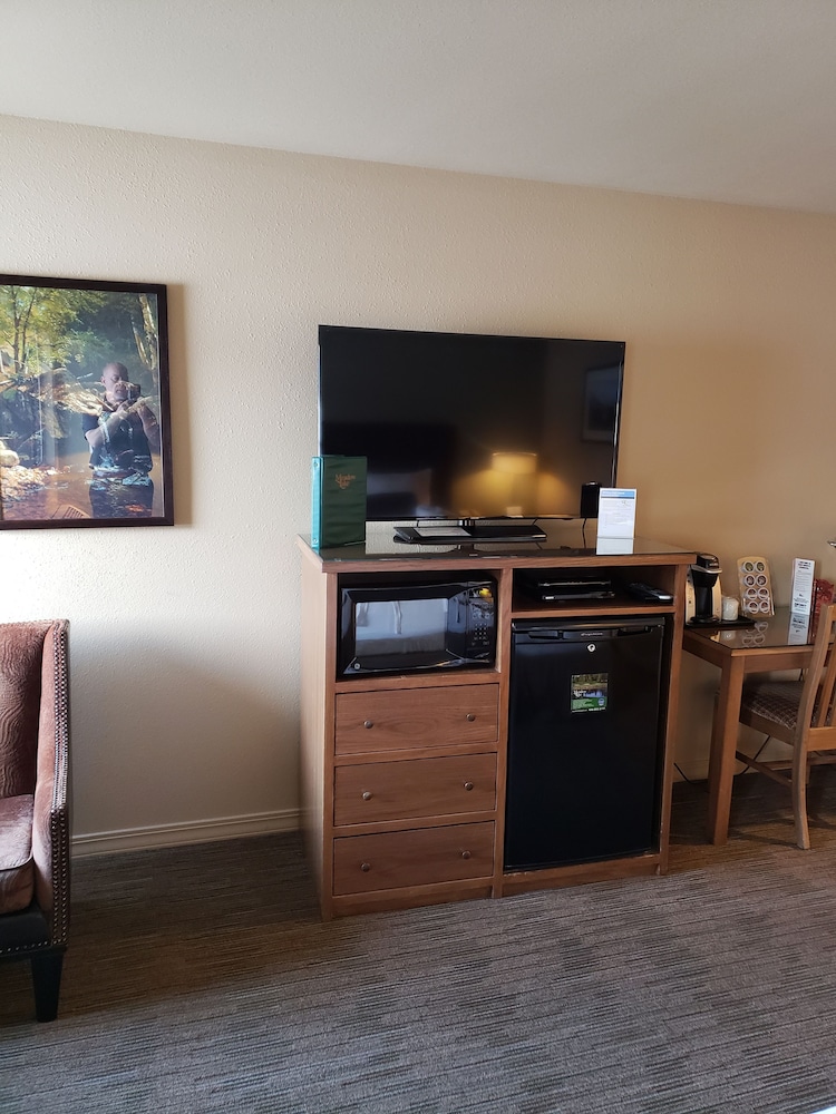 Meadow Lake Resort & Condos - photo 7
