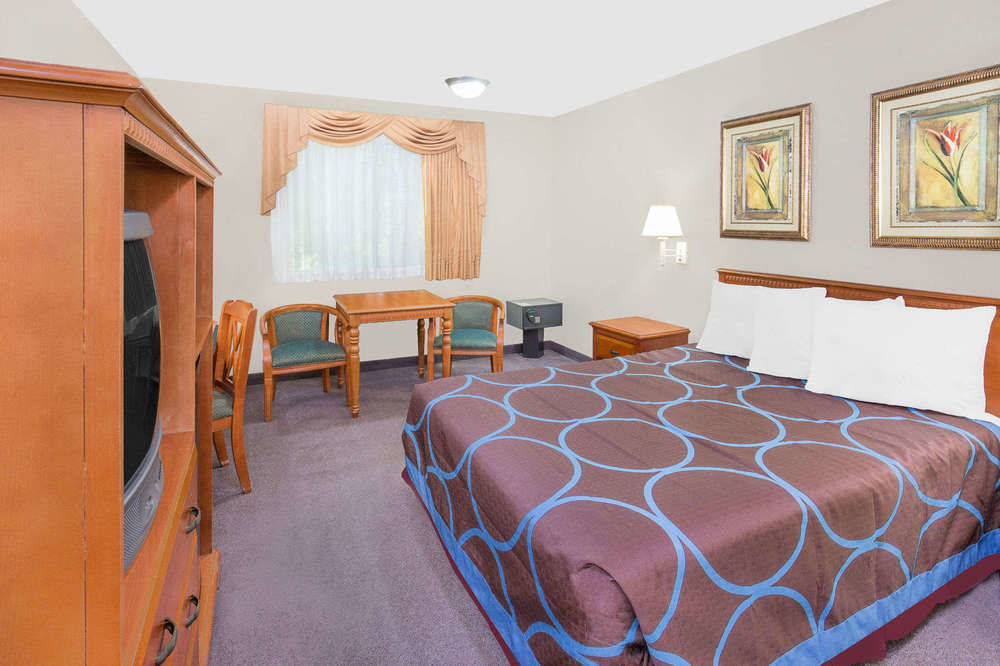 Super 8 Ashland - photo 4
