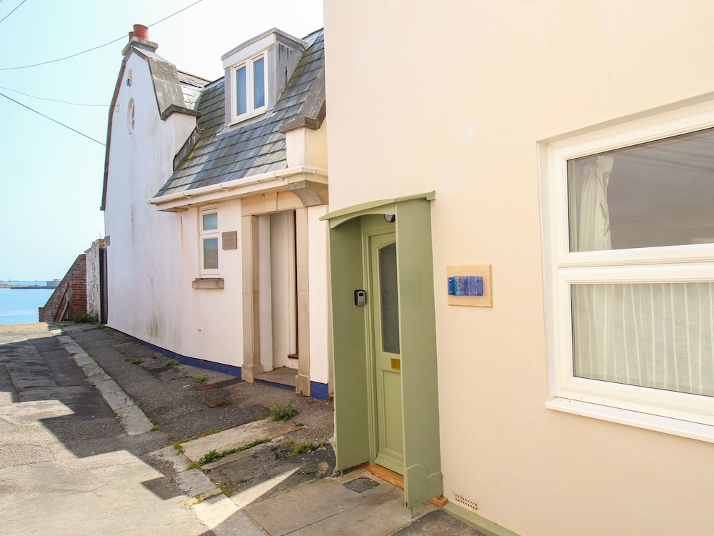 Blanche Cottage — 4-Star Luxury Hotel in Weymouth, United Kingdom