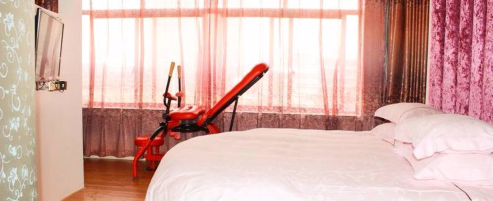 Baiyun Romance Hotel Dongyang — hotel in Dongyang