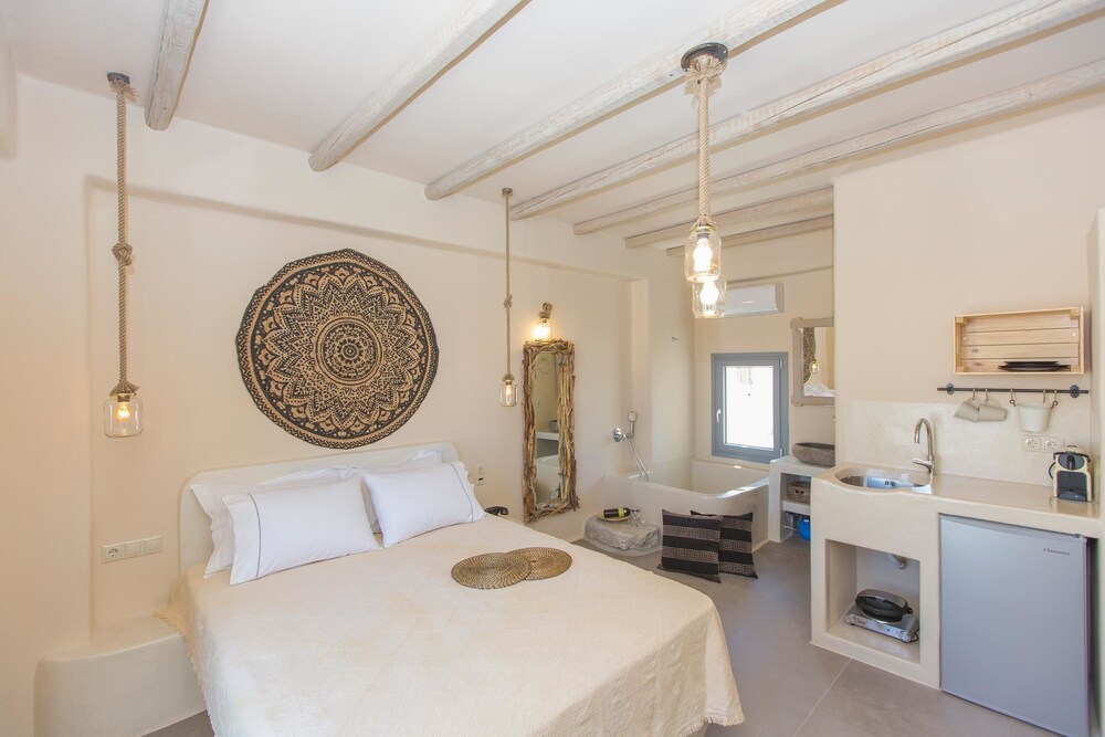 Ampelos Suites — Naxos — photo 2