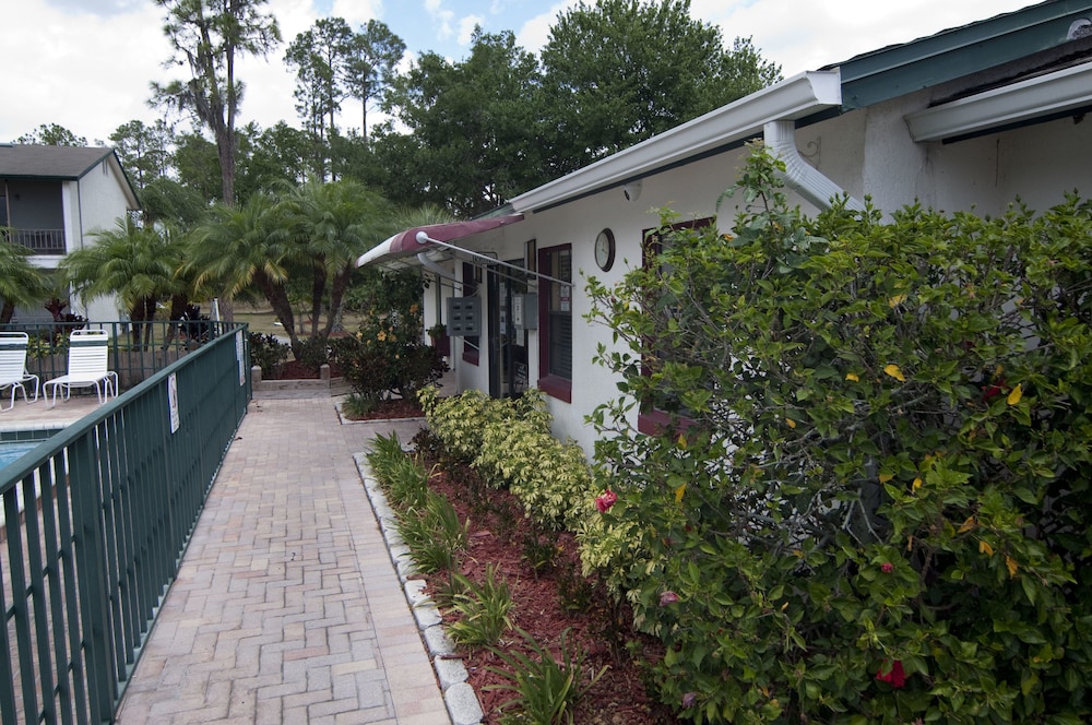 Lago Vista Resort - photo 13