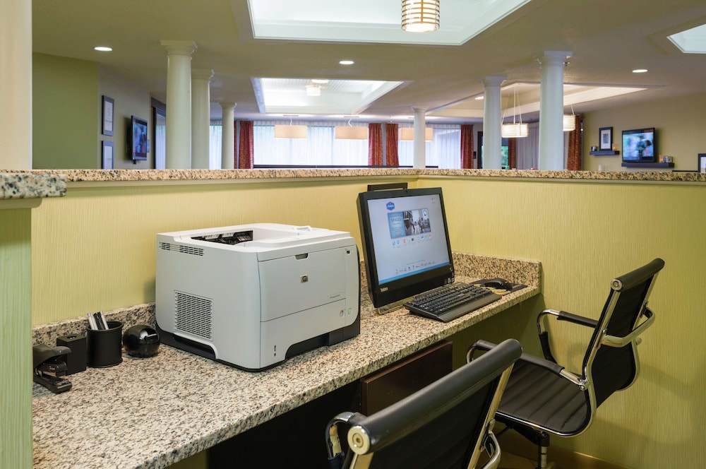 Hampton Inn Selinsgrove Shamokin Dam - photo 29