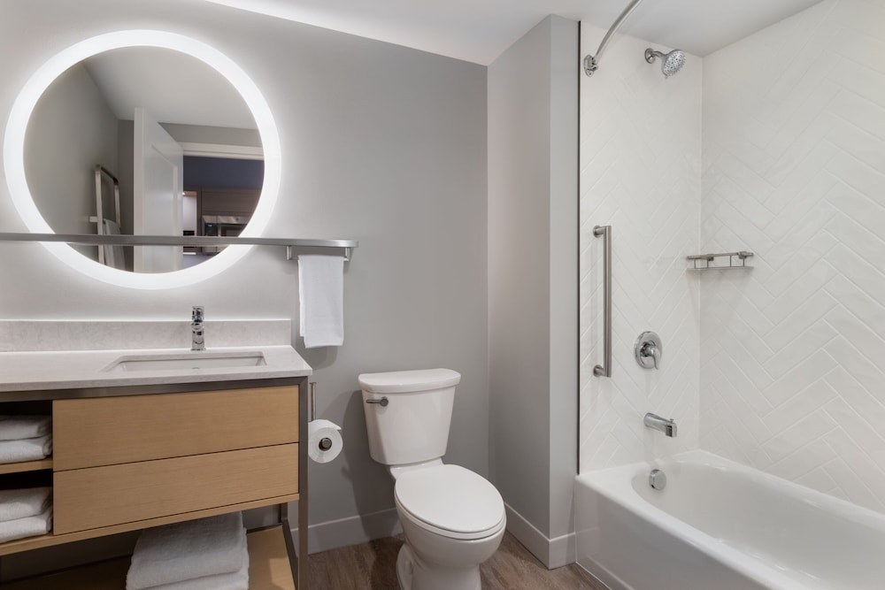 Towneplace Suites By Marriott Geneva - photo 25