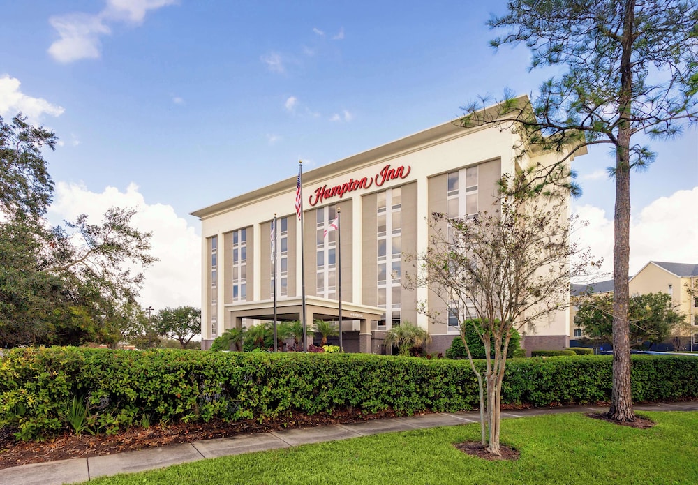 Hampton Inn Orlando International Airport - photo 34