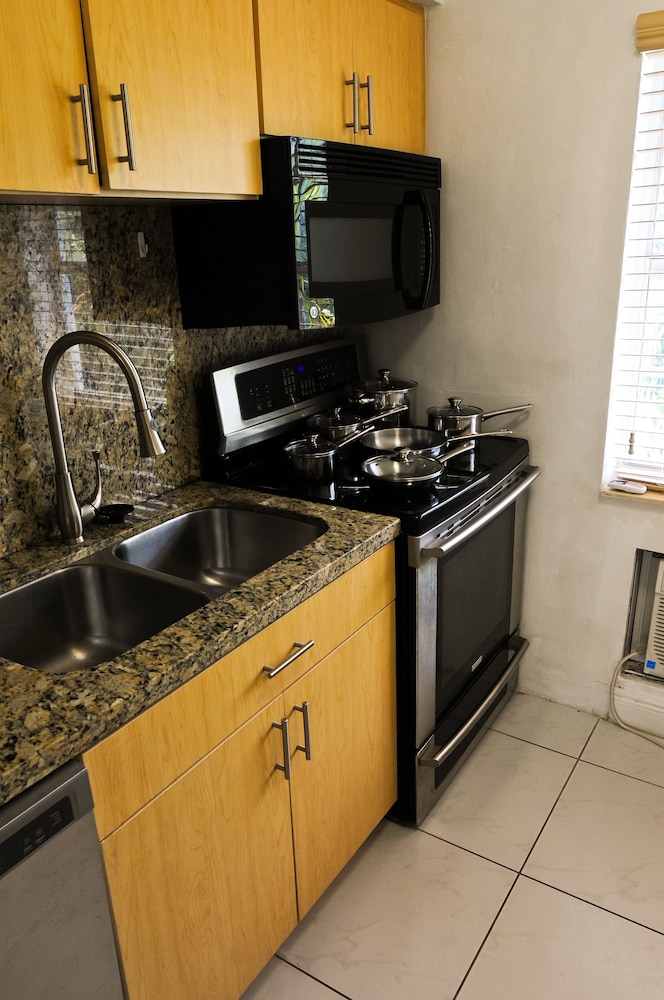 925 Ocean Resort - photo 15
