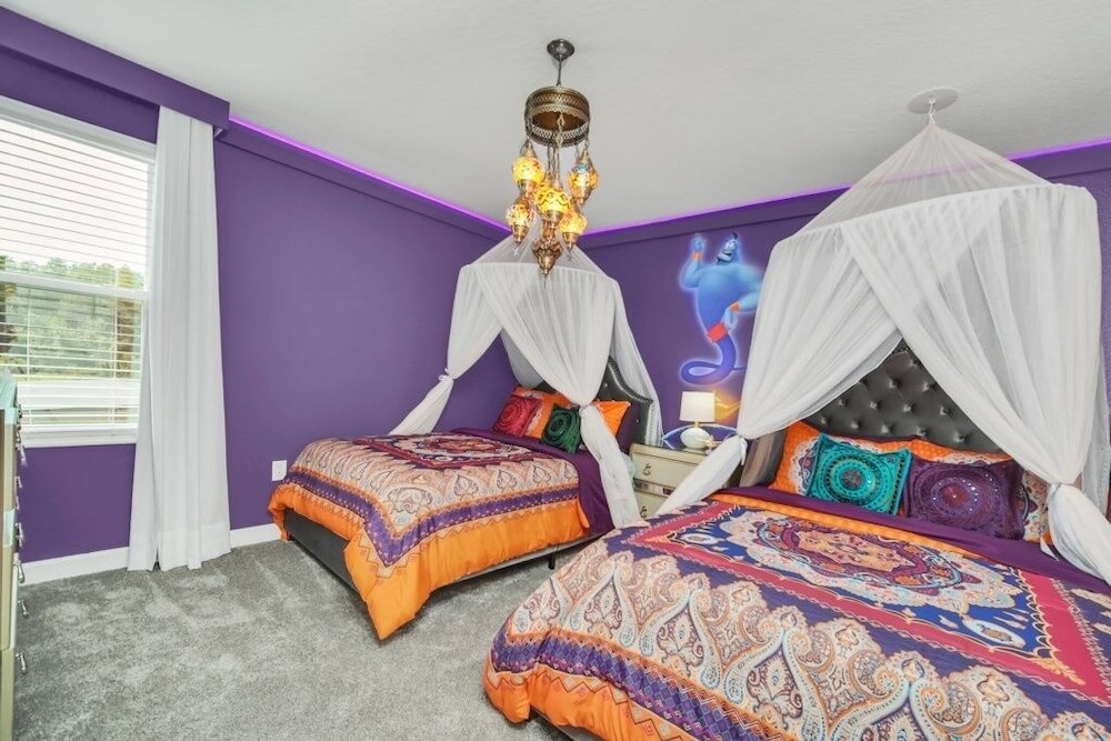 9 Bed Pool Home Storey Lake Resort 9 Bedroom Home by RedAwning - photo 8