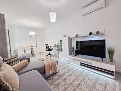 Apartment Praia Rocha Candimar Confort — 4-Star Luxury Hotel in Portimao, Portugal