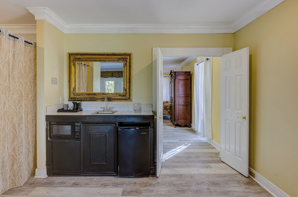 The Inn at Cedar Grove - photo 61