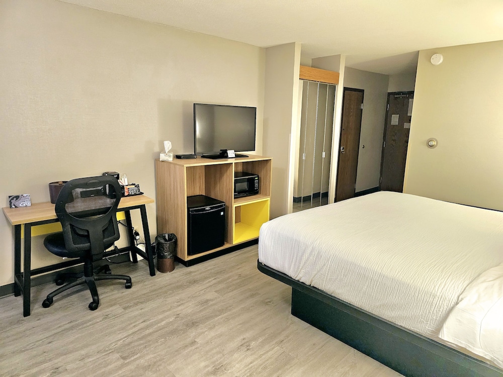 Days Inn by Wyndham Rolla - photo 9