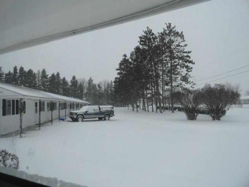 Brookside Motel - photo 26