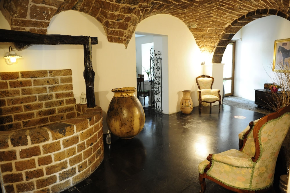 Sa Mola — 4-Star Luxury Hotel in Bonarcado, Italy