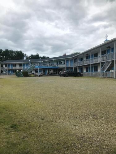 Four Seasons Motor Inn - photo 12