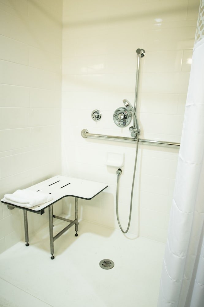 Hampton Inn & Suites Tempe Phoenix Airport AZ - photo 56