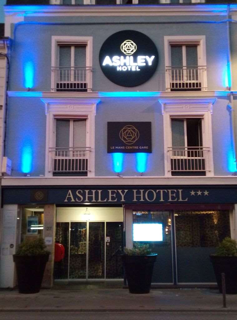 Ashley Hotel