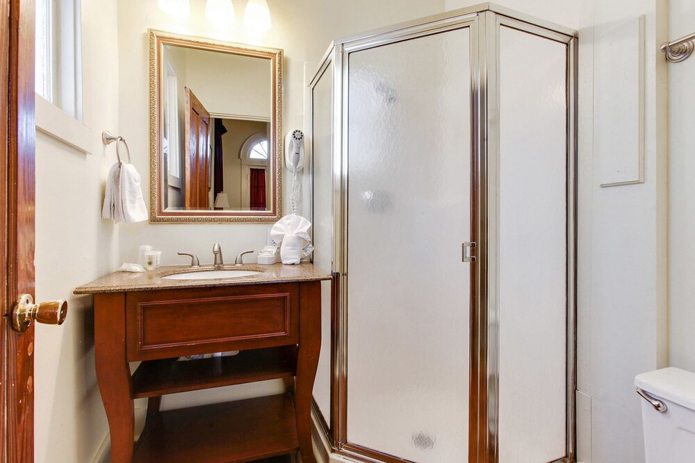 New Orleans Guest House - photo 20