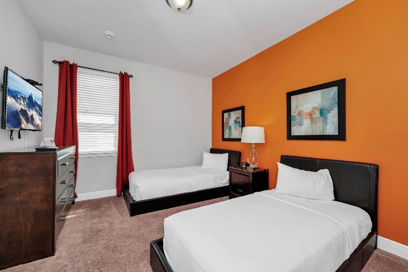 Encore Resort Vacation Homes & Waterpark - photo 119