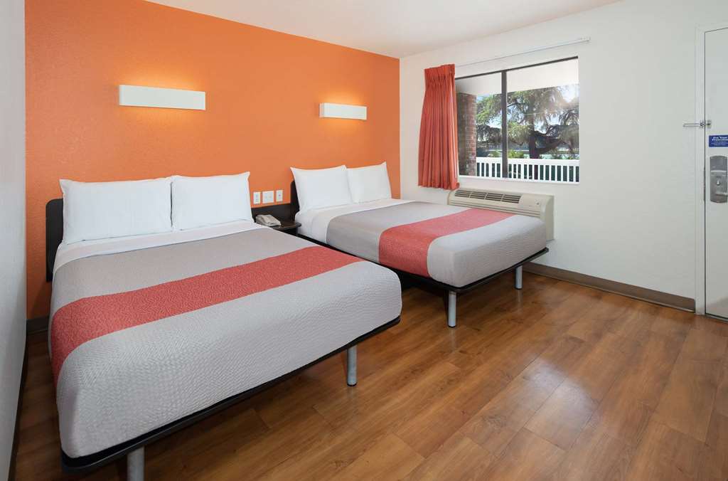 Motel 6 Arcadia CA Los Angeles Pasadena Area - photo 16