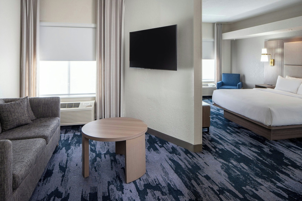 Fairfield Inn & Suites by Marriott Lafayette South - photo 9