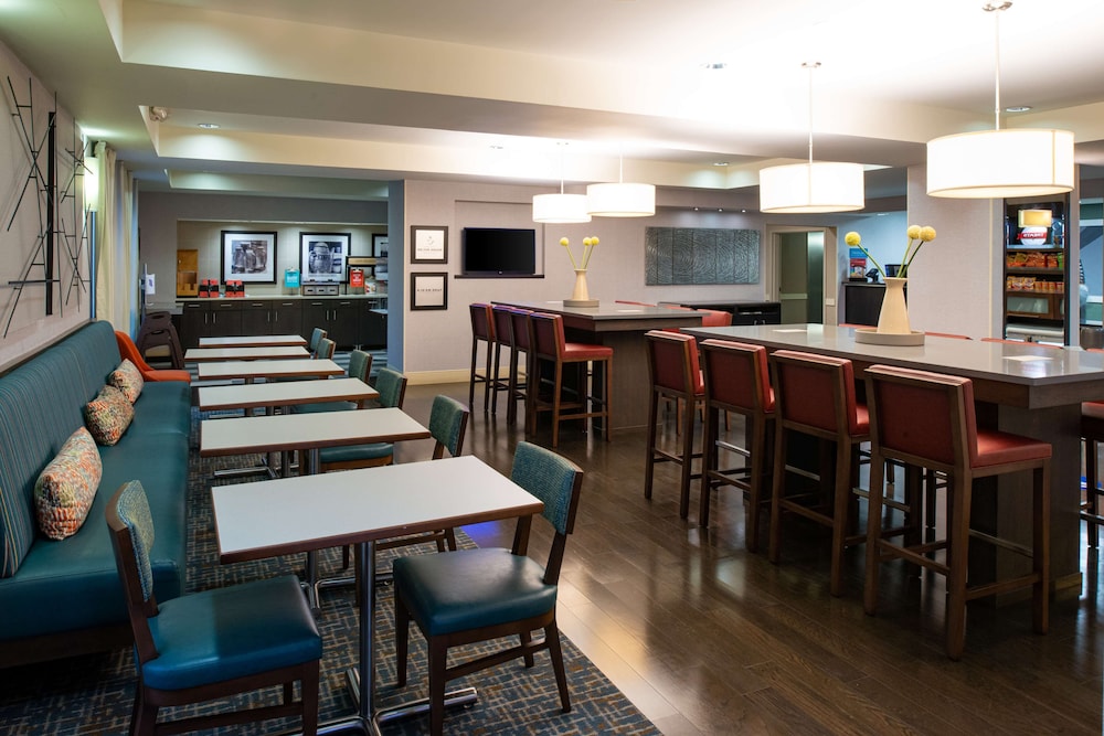 Hampton Inn San Francisco Daly City - photo 18