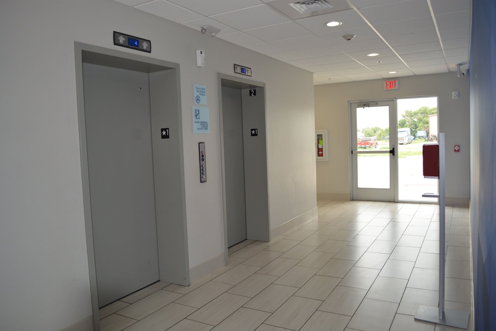 Holiday Inn Express & Suites Liberal by IHG - photo 6