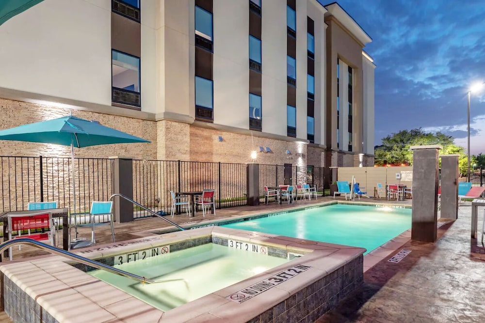 Hampton Inn & Suites Dallas Plano Central - photo 40