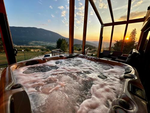 Vlasic Odmor Villa Biser & spa — 4-Star Luxury Hotel in Vlasic, Bosnia and Herzegovina