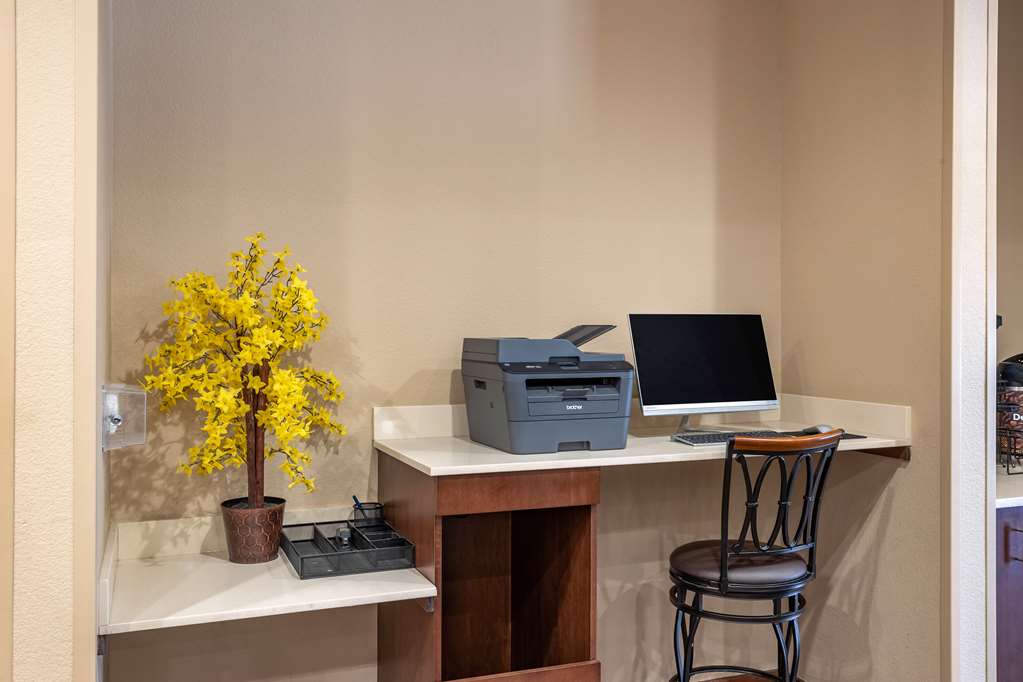 Comfort Inn & Suites Augusta - photo 28