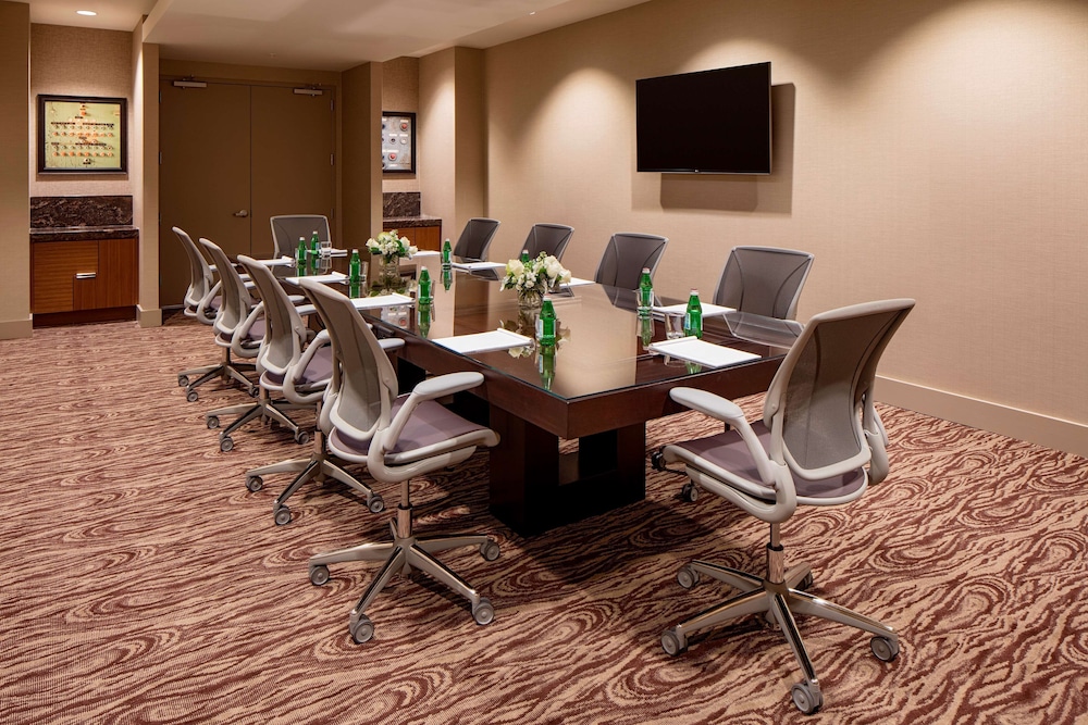 Hilton Garden Inn Downtown Dallas - photo 72