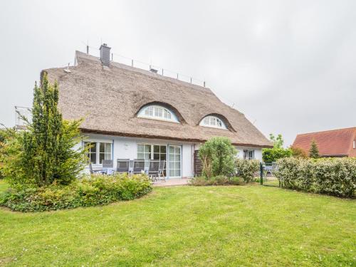 Kapitänshaus Kittler Die Große Freiheit DHH — 4-Star Luxury Hotel in Wiek, Germany