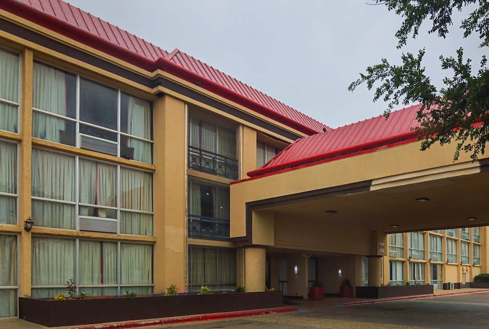 Red Roof Inn Lubbock - photo 21