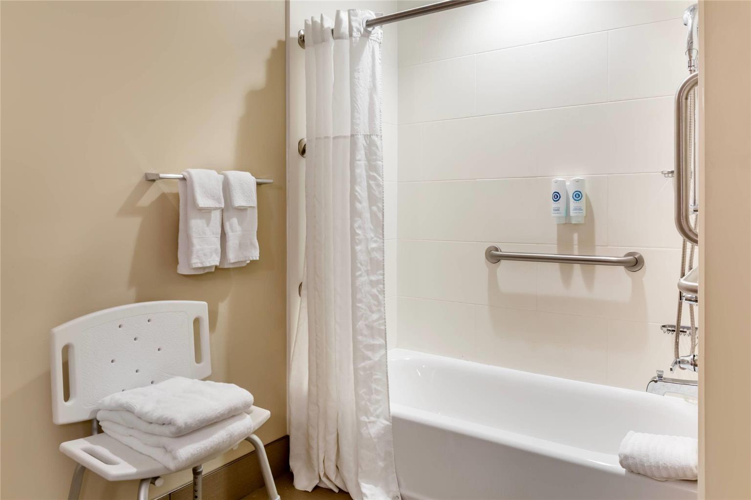 Comfort Suites Florence Cincinnati South - photo 9