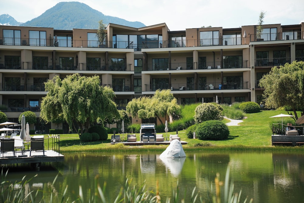 Hotel Seehof Nature Retreat — Naz-Sciaves - Natz-Schabs — photo 3
