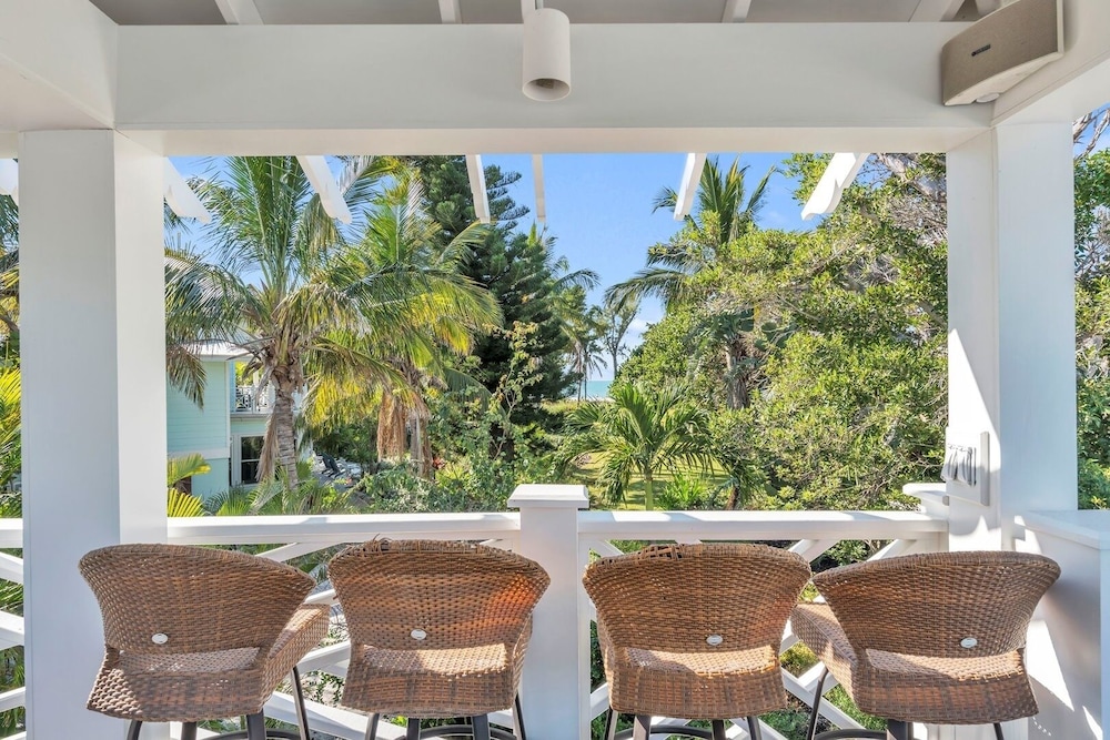 The Lady Fish Home — 4-Star Luxury Hotel in Anna Maria, United States