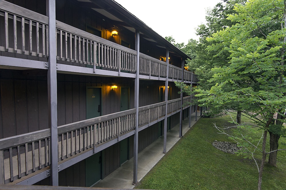 Greenbo Lake State Resort Park - photo 30