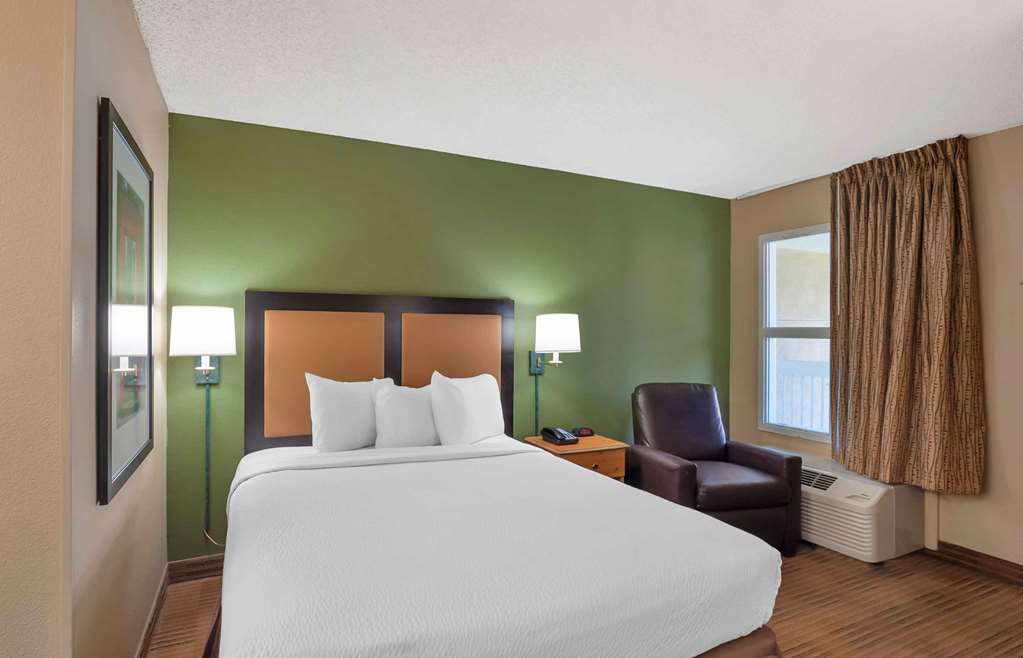 Extended Stay America San Diego Sorrento Mesa - photo 8