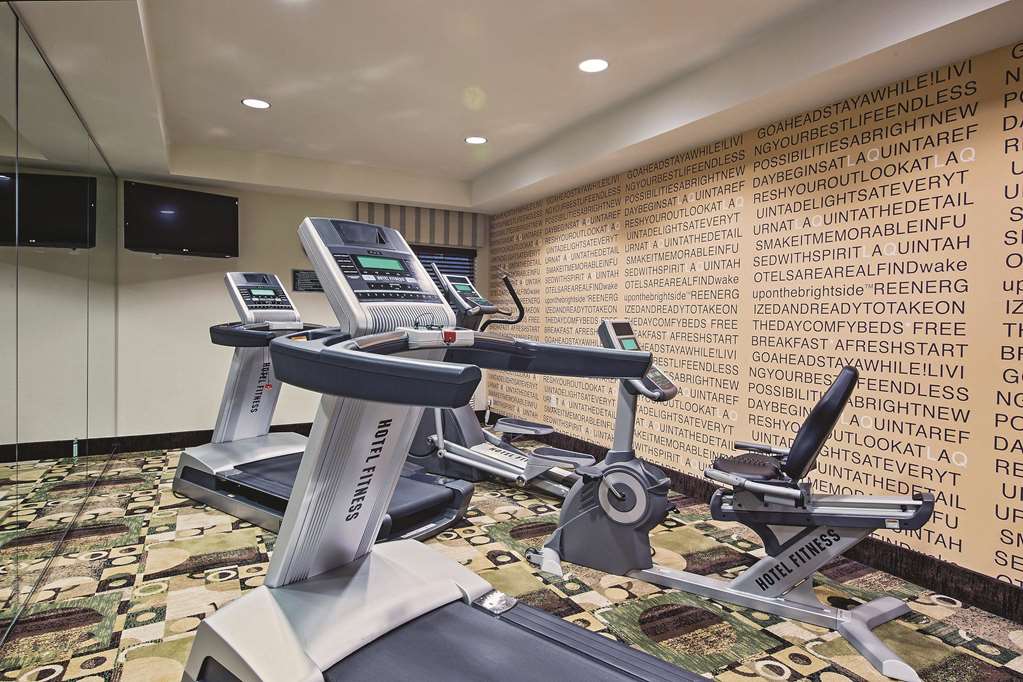 La Quinta Inn & Suites by Wyndham Lancaster - photo 7