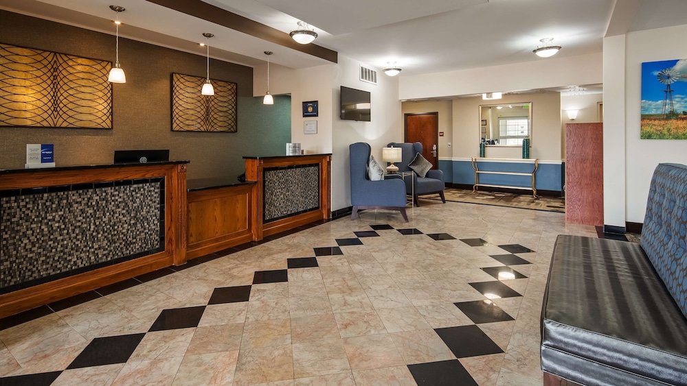 Best Western Plus Wakeeney Inn & Suites - photo 2