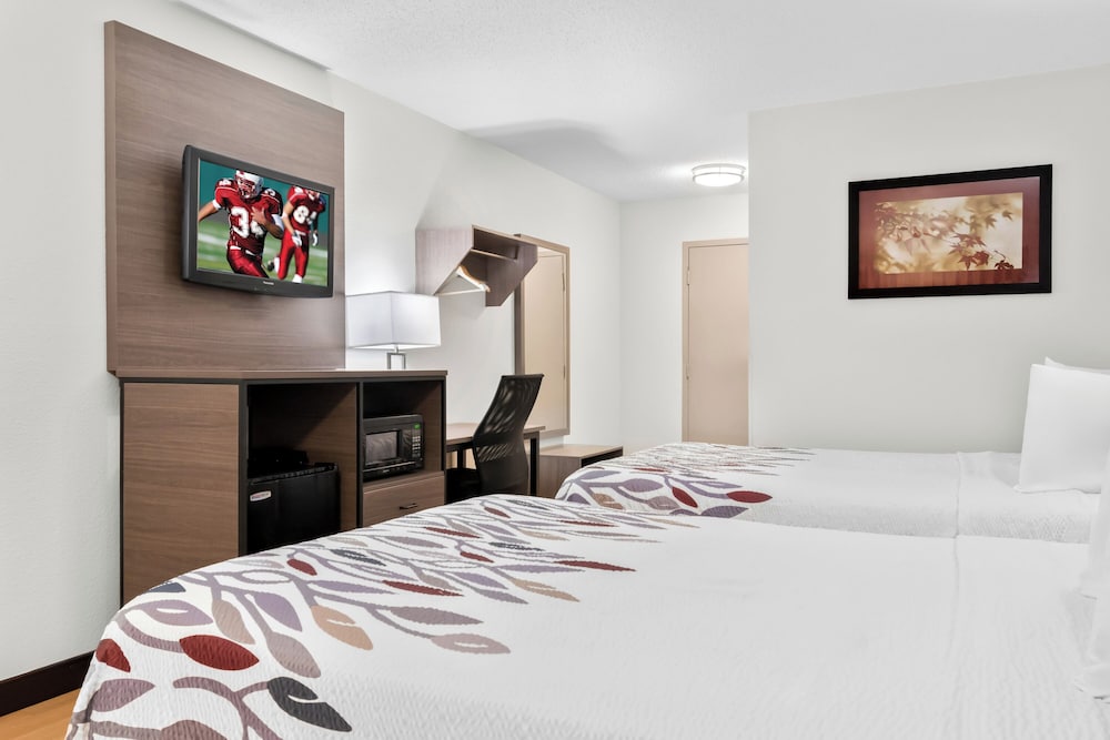 Red Roof Inn Harrisburg North - photo 6