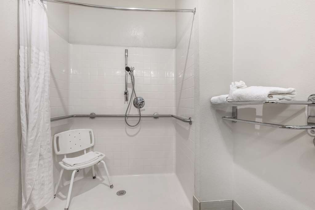 Best Western Club House Inn & Suites - photo 36